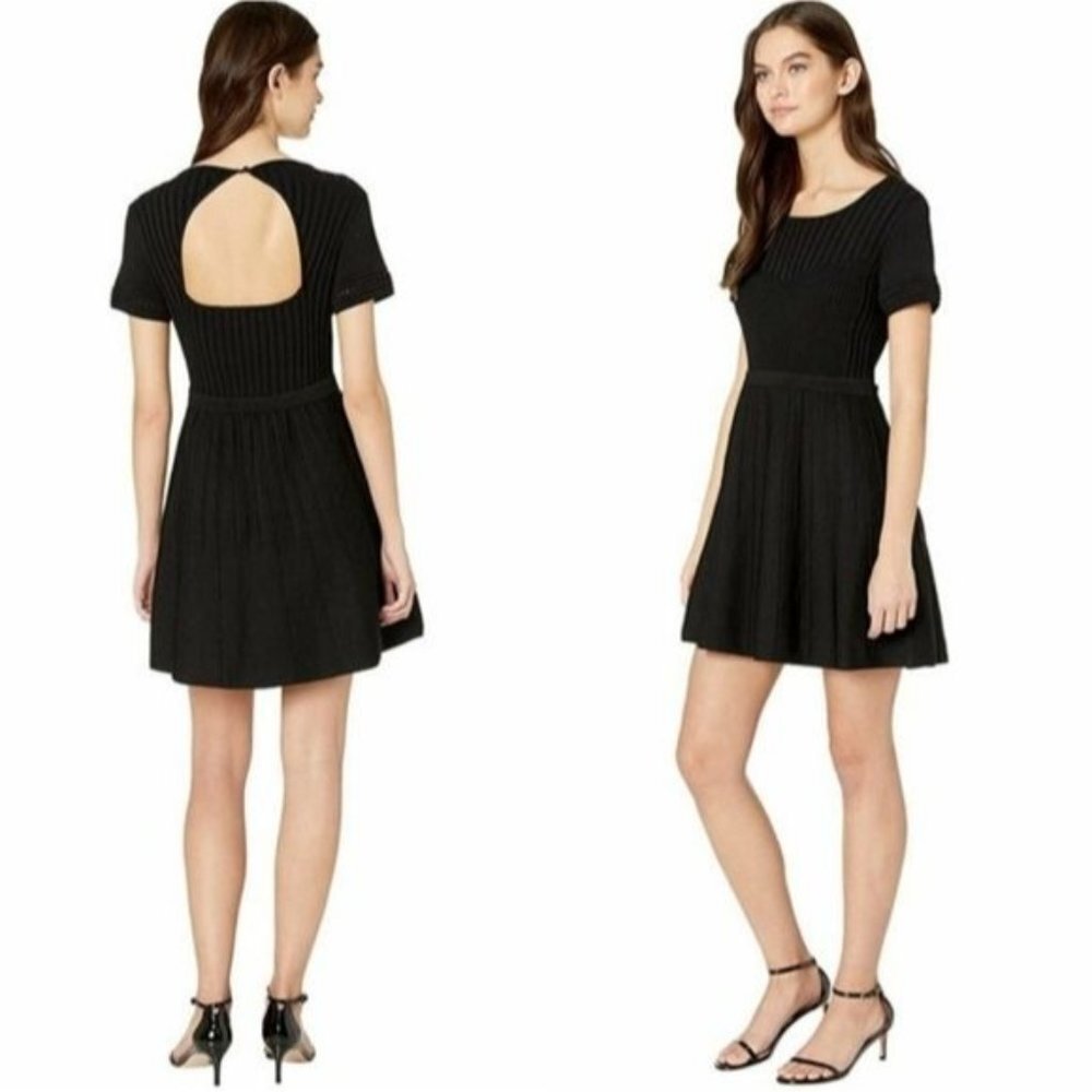 NWT Parker Hamilton Ribbed Knit Short Sleeve Dress Size S‎